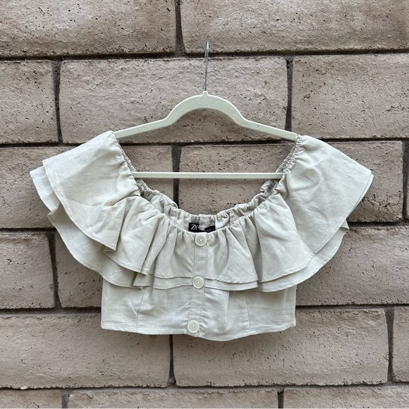 Zara Cream Ruffle Buttoned Blouse - Picture 1 of 4
